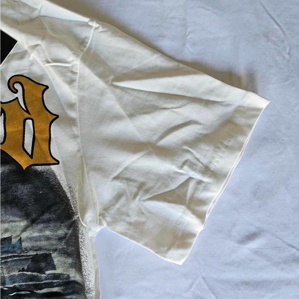 Godspeed Mission Complete White Graphic Crewneck T-Shirt - Picture 3 of 7